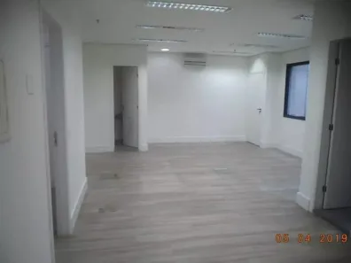Ponto Comercial à venda, 37m² no Vila Olímpia, São Paulo