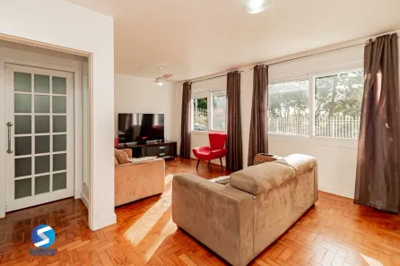 Casa com 3 Quartos à venda, 171m² no Jardim Europa, Porto Alegre