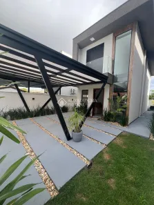 Casa com 3 Quartos à venda, 126m² no Ingleses do Rio Vermelho, Florianópolis
