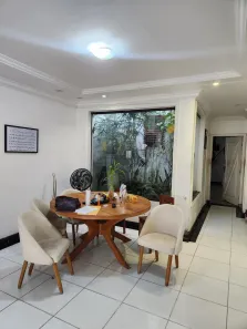 Casa com 2 Quartos à venda, 90m² no Sacramenta, Belém
