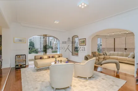 Apartamento com 4 Quartos à venda, 268m² no Pacaembu, São Paulo
