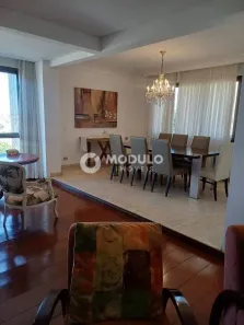 Apartamento com 4 Quartos à venda, 229m² no Fundinho, Uberlândia