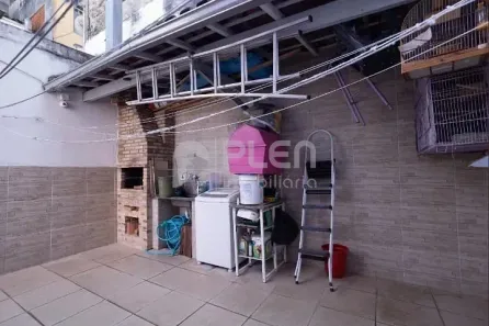 Sobrado com 3 Quartos à venda, 130m² no Parque Peruche, São Paulo