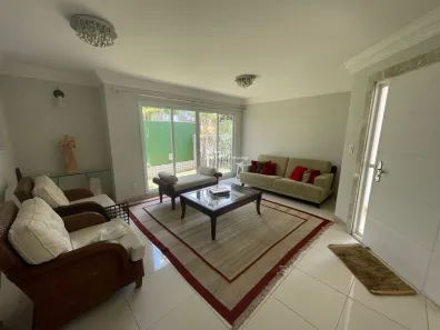 Casa de Condomínio com 4 Quartos para alugar, 700m² no Alphaville I, Salvador