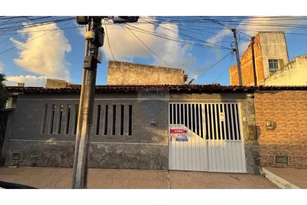 Casa com 2 Quartos à venda, 162m² no Farolândia, Aracaju