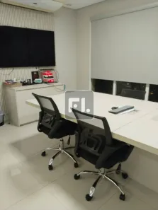 Sala Comercial para alugar, 85m² no Sítio Tamboré Alphaville, Barueri
