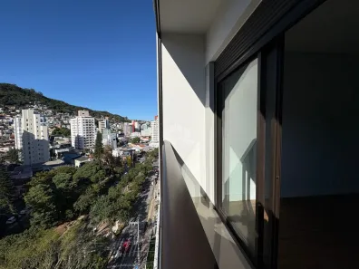 Apartamento com 2 Quartos à venda, 70m² no Centro, Florianópolis