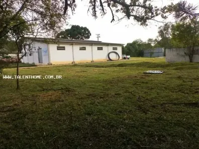 Lote/Terreno à venda, 8000m² no Jardim Itaqui, Campo Largo