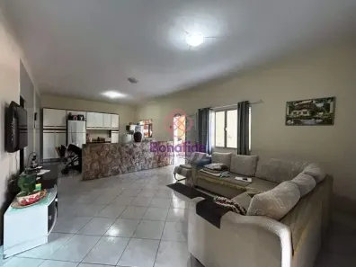 Casa com 3 Quartos à venda, 220m² no Caxambu, Jundiaí