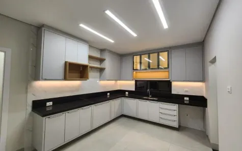 Casa com 3 Quartos à venda, 20m² no Alphaville Campo Grande 4, Campo Grande