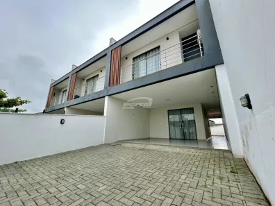 Casa com 3 Quartos para alugar, 145m² no , Balneário Piçarras