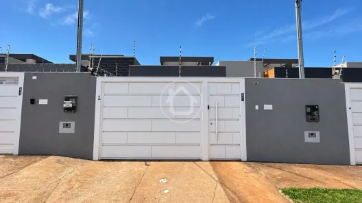 Casa com 3 Quartos à venda, 129m² no Parque Residencial Rita Vieira, Campo Grande