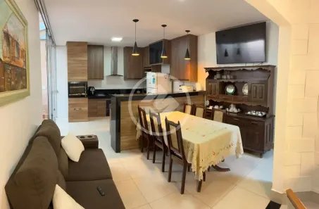 Casa de Condomínio com 3 Quartos à venda, 135m² no Jardim Sul, Uberlândia
