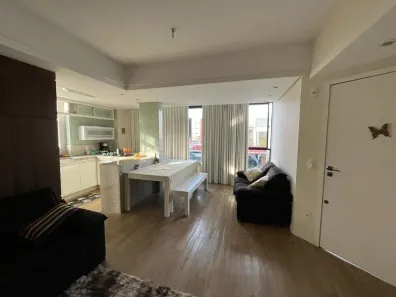 Apartamento com 2 Quartos à venda, 70m² no Lagoa da Conceição, Florianópolis