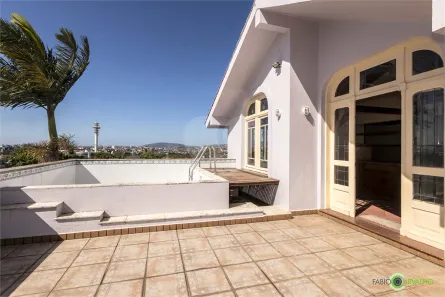 Casa com 4 Quartos à venda, 429m² no Menino Deus, Porto Alegre