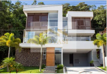 Casa com 3 Quartos à venda, 360m² no Aldeia da Serra, Barueri