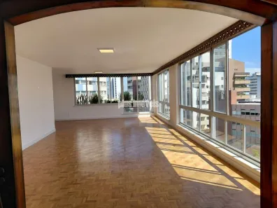 Apartamento com 3 Quartos à venda, 240m² no Higienópolis, São Paulo