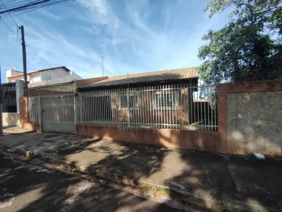 Casa com 2 Quartos à venda, 60m² no Pinheiros, Londrina