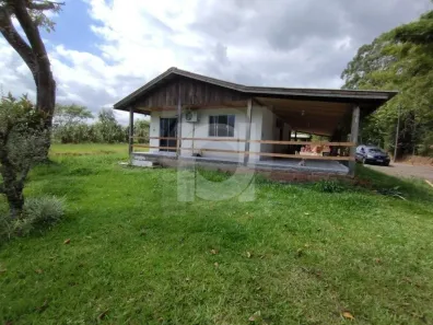 Fazenda/Sítio com 3 Quartos à venda, 215m² no Conceição, São Sebastião do Caí