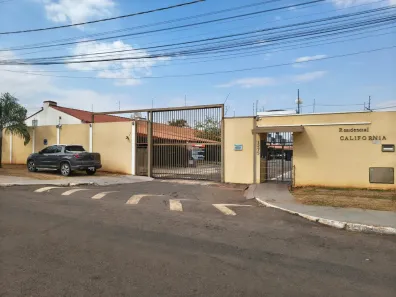 Casa de Condomínio com 2 Quartos à venda, 70m² no Residencial Vereda dos Buritis, Goiânia