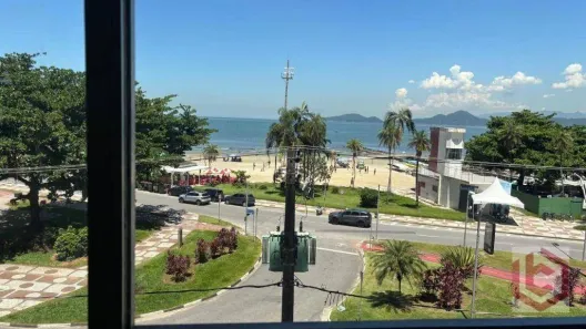 Apartamento com 3 Quartos para alugar, 135m² no Ponta da Praia, Santos