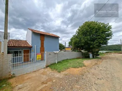 Sobrado com 4 Quartos à venda, 140m² no Vila Torres, Campo Largo