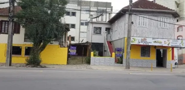 Lote/Terreno à venda, 180m² no Cinqüentenário, Caxias do Sul