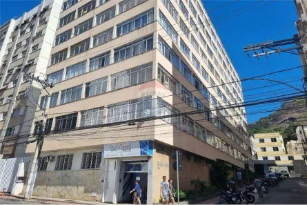 Apartamento com 1 Quarto para alugar, 50m² no Teixeiras, Juiz de Fora