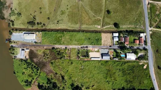 Lote/Terreno à venda, 375m² no Barra do Itapocu, Araquari