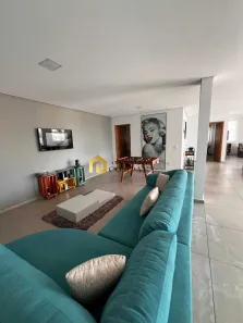 Fazenda/Sítio com 4 Quartos à venda, 1000m² no Ortizes, Piedade