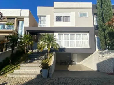 Casa de Condomínio com 5 Quartos à venda, 350m² no Colônia Dona Luíza, Ponta Grossa