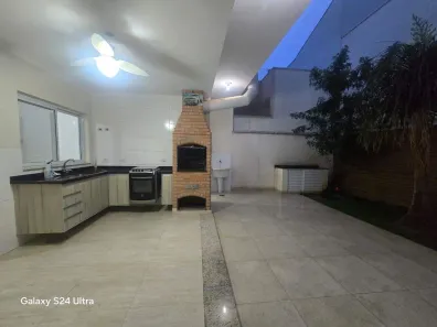 Casa com 3 Quartos para alugar, 233m² no Jardim Panorama, Indaiatuba