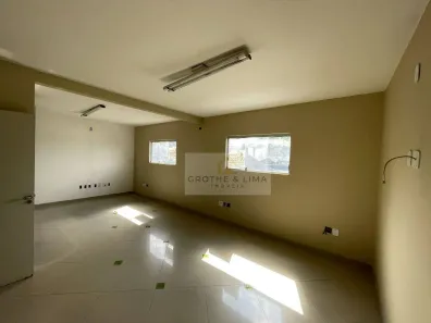 Sala Comercial para alugar, 100m² no Centro, Taubaté