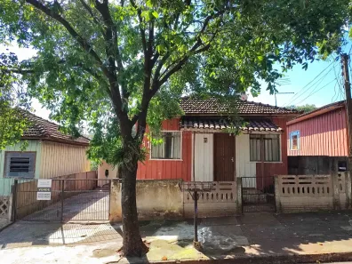 à venda, 130m² no Centro, Marialva