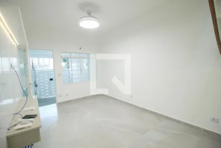 Casa com 3 Quartos à venda, 180m² no Vila Bertioga, São Paulo