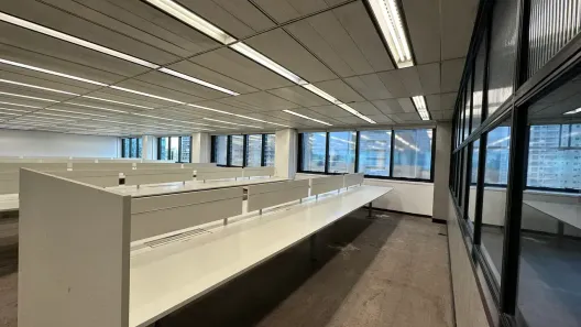 Sala Comercial para alugar, 600m² no Jardim Paulistano, São Paulo