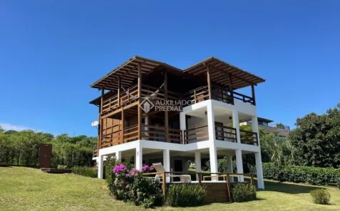 Casa com 3 Quartos à venda, 181m² no Ibiraquera, Imbituba