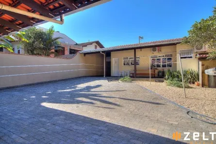 Casa de Condomínio com 3 Quartos à venda, 204m² no Água Verde, Blumenau