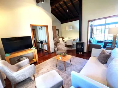Casa com 3 Quartos à venda, 300m² no Planalto, Gramado