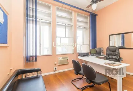Sala Comercial para alugar, 55m² no Centro Histórico, Porto Alegre