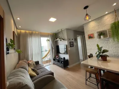 Apartamento com 2 Quartos à venda, 50m² no Jardim Ester Yolanda, São Paulo