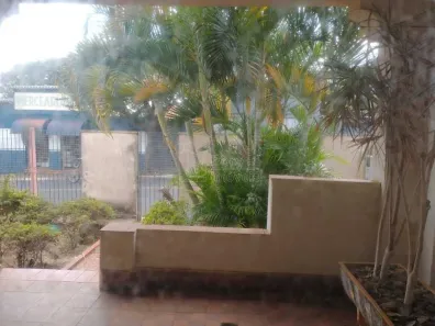 Casa com 3 Quartos à venda, 344m² no Vila Xavier (Vila Xavier), Araraquara