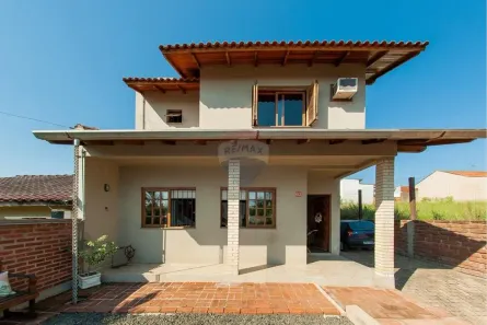 Casa com 3 Quartos à venda, 136m² no São João, Montenegro