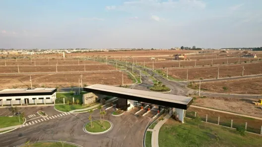 Lote/Terreno à venda, 667m² no Condomínio Residencial Platini Urban Park, Sinop
