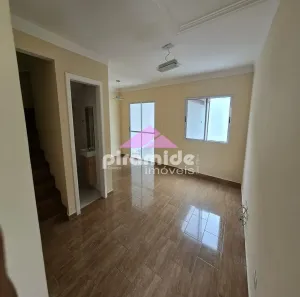 Casa com 3 Quartos para alugar, 140m² no Condomínio Residence Club, Jacareí