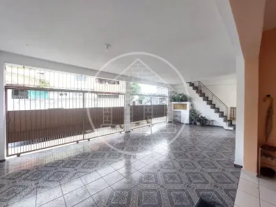 Casa com 5 Quartos à venda, 300m² no Parque Cocaia, São Paulo