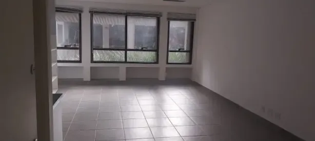 Sala Comercial com 1 Quarto para alugar, 41m² no Jardim Lambreta, Cotia