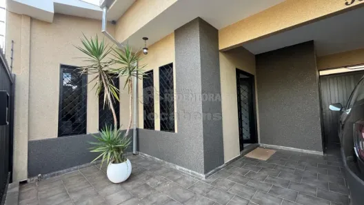 Casa com 4 Quartos à venda, 180m² no Vila Anchieta, São José do Rio Preto
