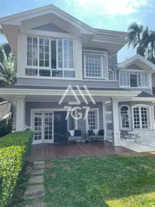 Casa com 3 Quartos à venda, 320m² no Vila Tramontano, São Paulo