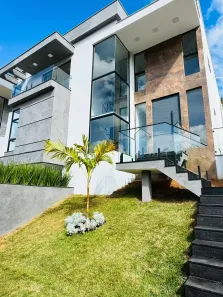 Casa com 4 Quartos à venda, 290m² no Spina Ville II, Juiz de Fora
